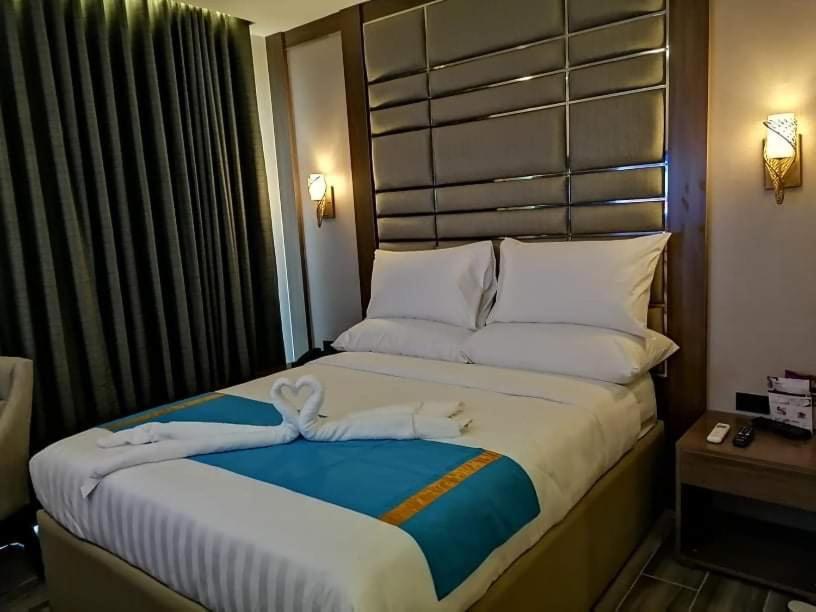 El Vistra Hotel Анхелес Екстериор снимка
