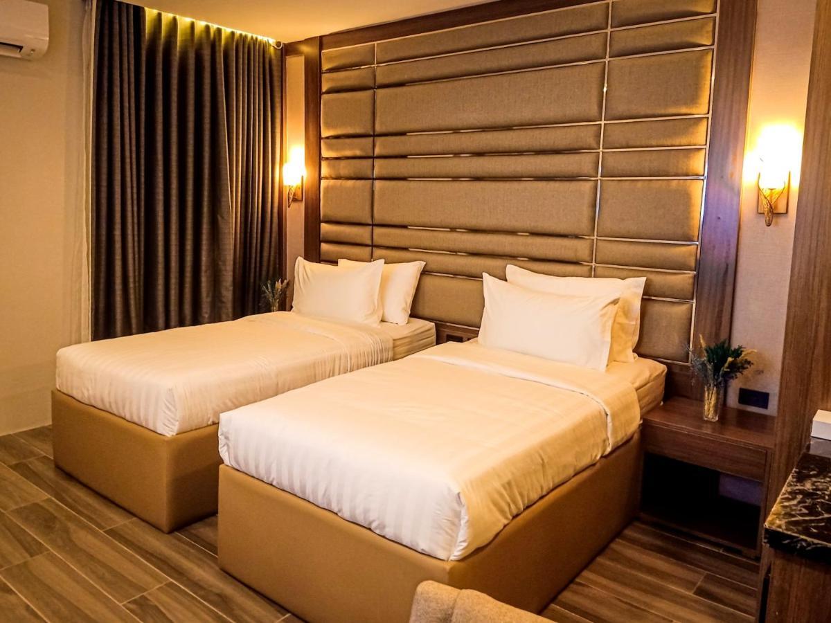 El Vistra Hotel Анхелес Екстериор снимка