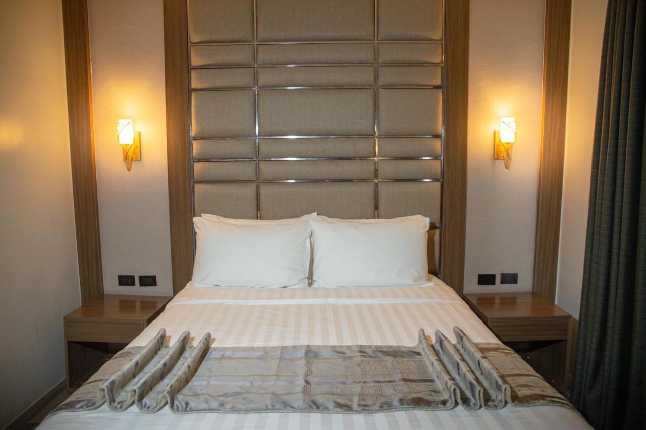 El Vistra Hotel Анхелес Екстериор снимка