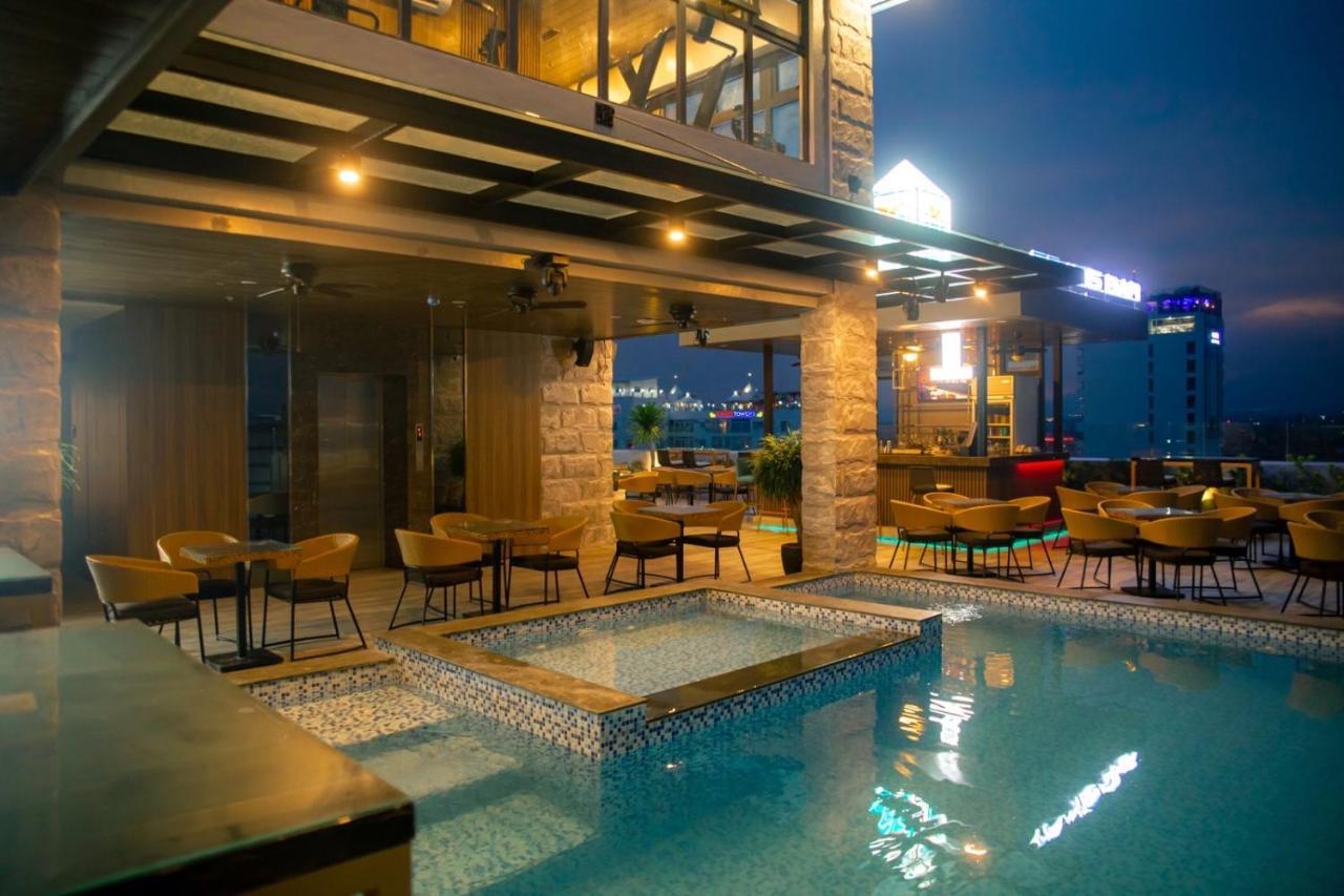 El Vistra Hotel Анхелес Екстериор снимка