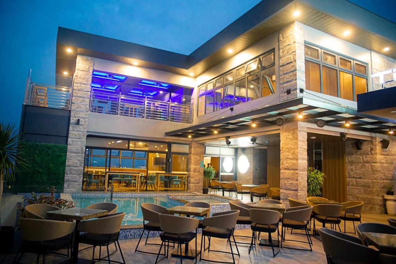 El Vistra Hotel Анхелес Екстериор снимка
